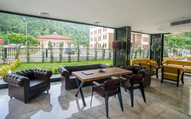 Caykara Park Hotel