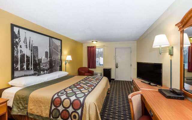 Super 8 by Wyndham Indianapolis/Southport Rd