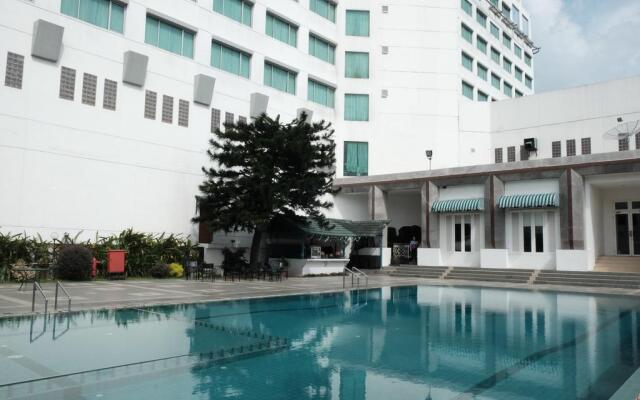 Emerald Garden International Hotel