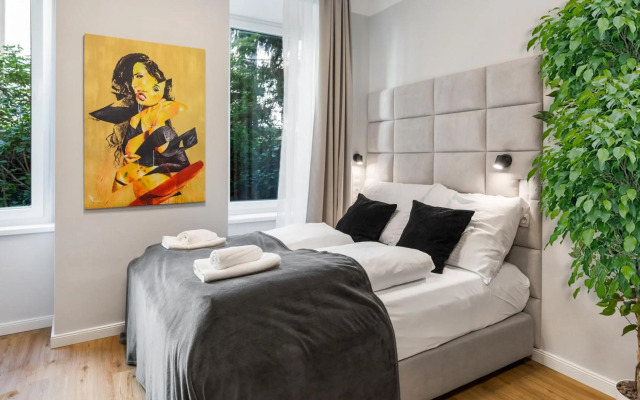 SKY9 Apartments District 3