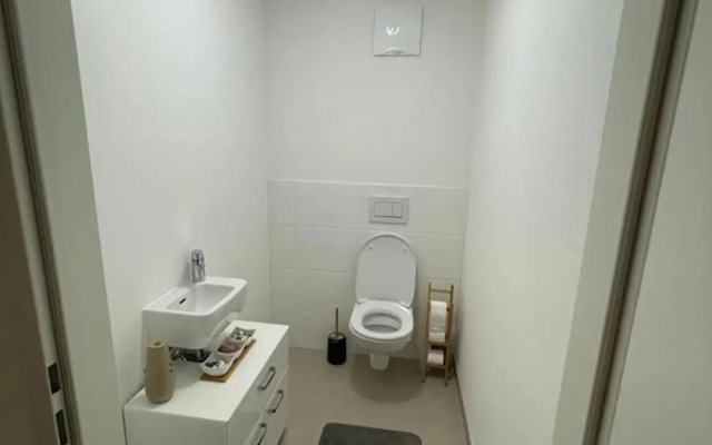 Lovely 3 rooms apartment viena