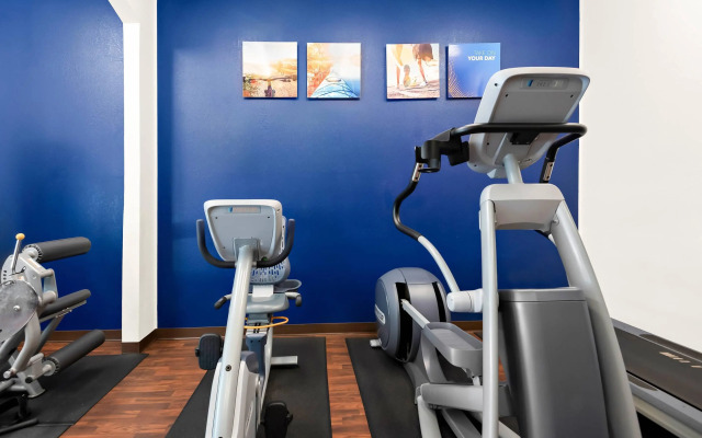 Comfort Suites New Orleans East