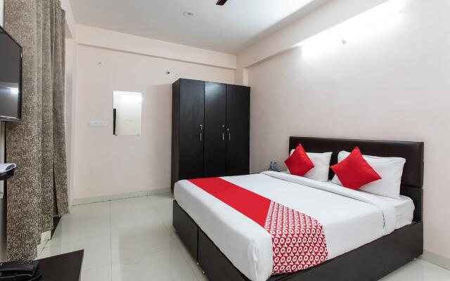 OYO 27654 Hotel Grand Valley