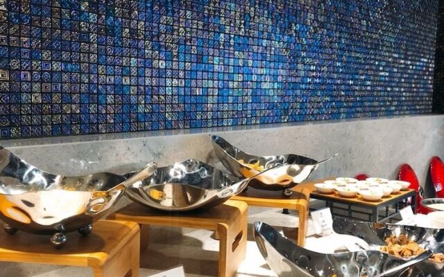 Hsin Hotel
