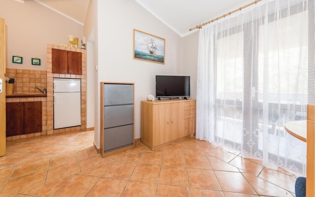 Stunning Apartment in Grebastica With 1 Bedrooms and Wifi