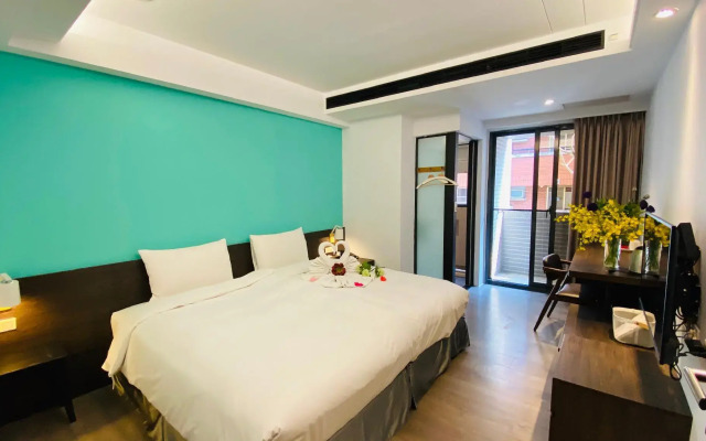 Greenight Hotel