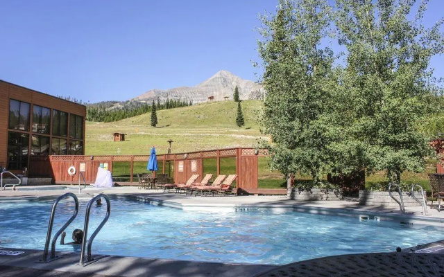 Beaverhead Condos At Big Sky Resort