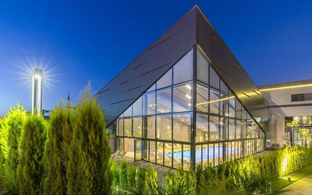 The Fortyfive Business Hotel & Spa