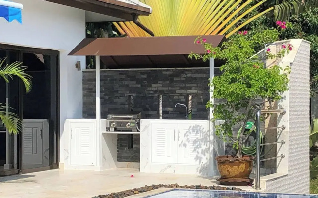 Secluded Villa With Private Pool and Breathtaking Sea Views