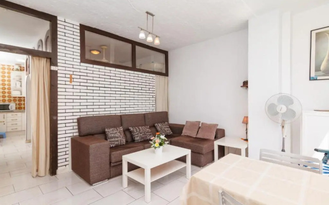 Carabeo 45 Studios Casasol