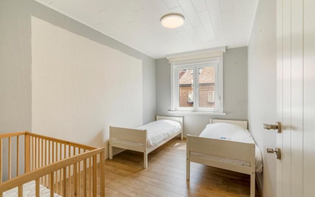 Lichtrijk, charmant rijtjeshuis met 3 slaapkamers