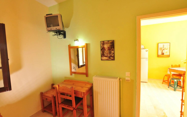 Laskaris Studios