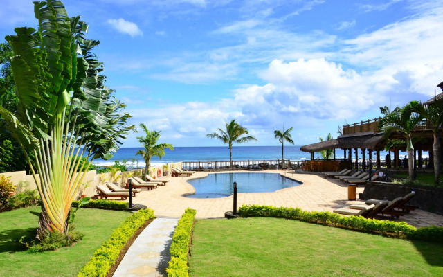 Sunset Reef Resort & Spa
