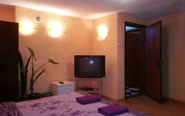 Guest House Drakite