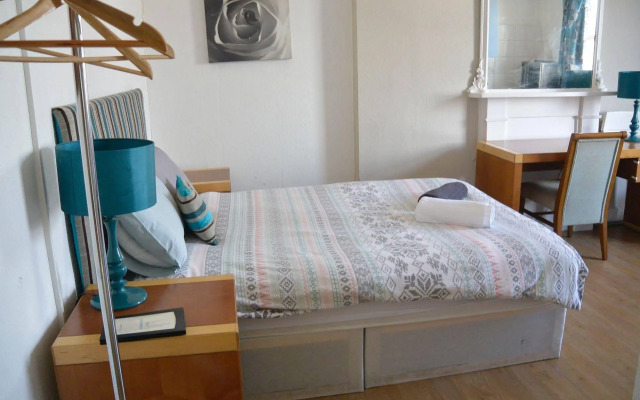 Hostel 7