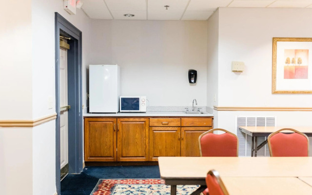 Country Inn & Suites by Radisson, Helen, GA