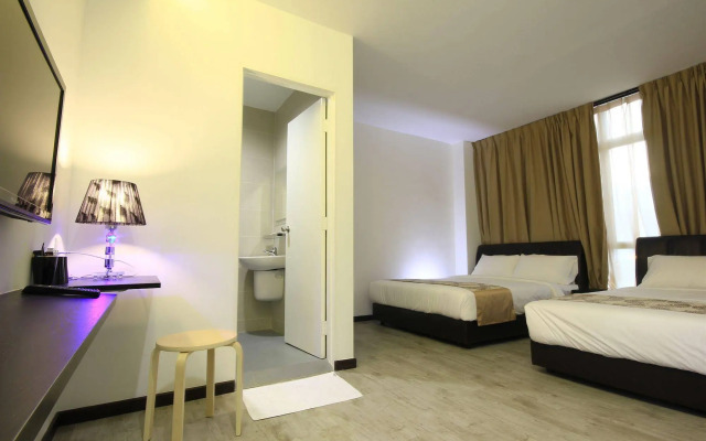 Sandy Hotel