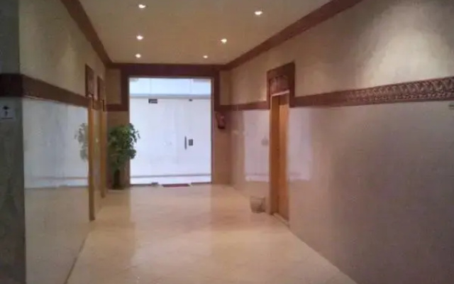 Aram House Hotel Apartments