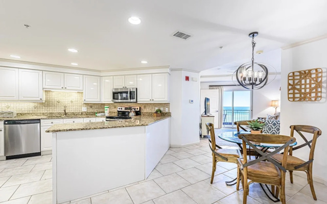 Westwinds 4779 - Flr9 - 2BR 2BA -