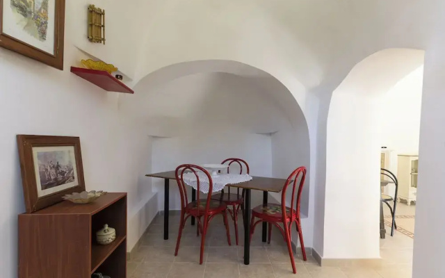 Trulli Isabella by Wonderful Italy