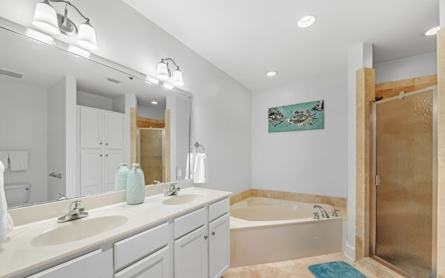 Sailmakers Place 302