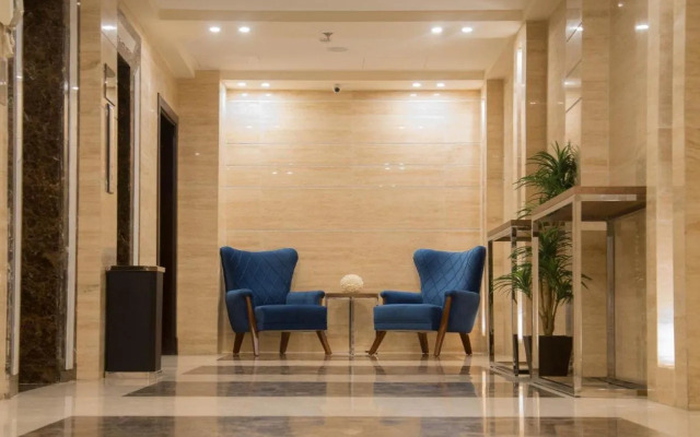 Broad Furnished Residential Units