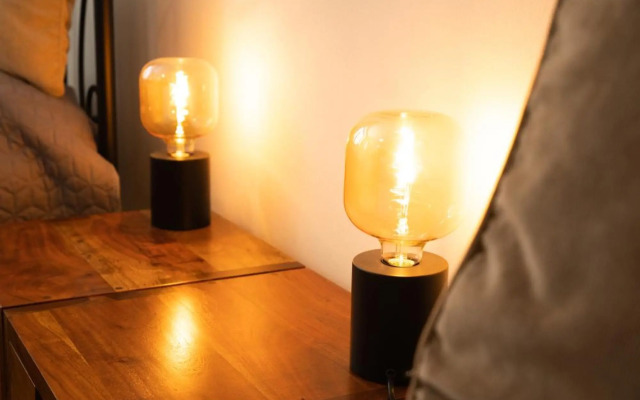 Black Field Apartment