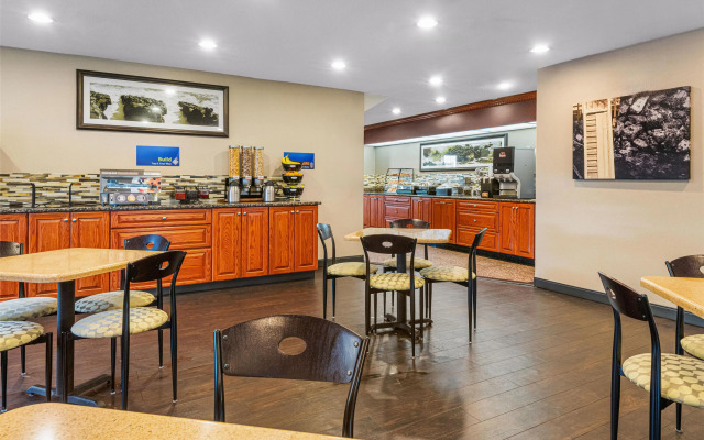Best Western Providence Warwick Airport Inn