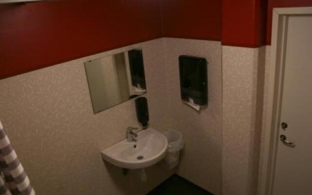 Multi Challenge Hostel