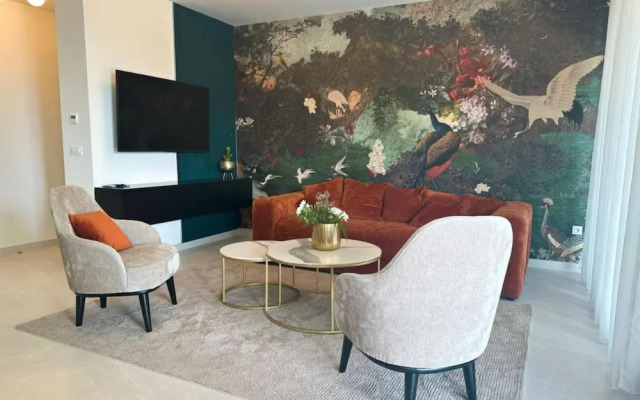 Leonarda Waterfront Residences