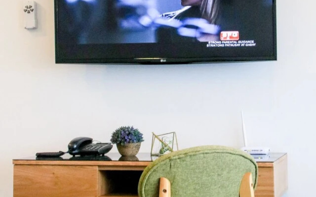 Indigo Makati @ BSA Suites