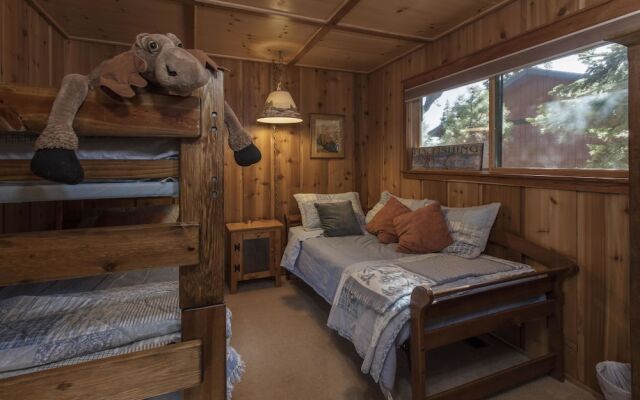 Tash Luxury Vacation Rental by RedAwning