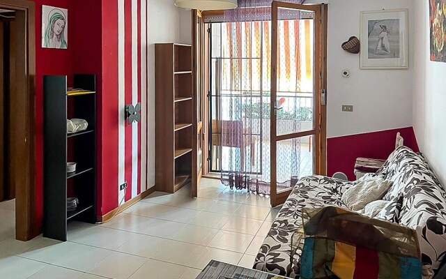 Awesome Apartment in Martinsicuro With Wifi and 2 Bedrooms