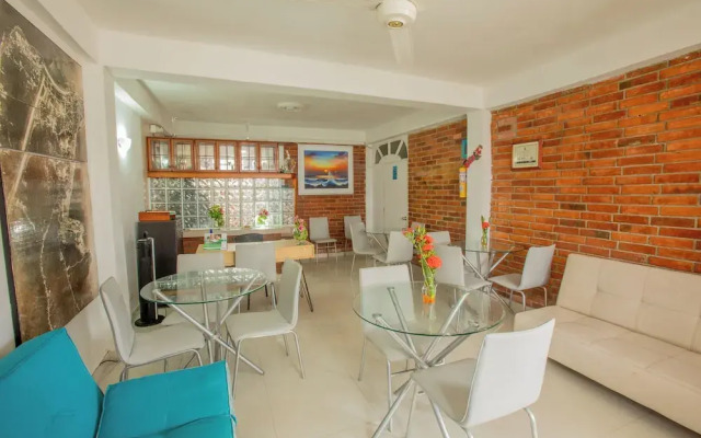 Hotel Verano Azul