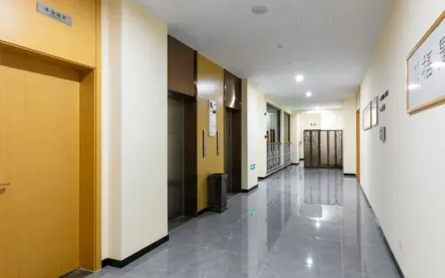 Mandy Boutique Hotel