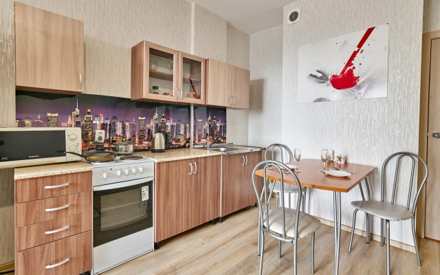 Apartments on Revolution Street, 48a