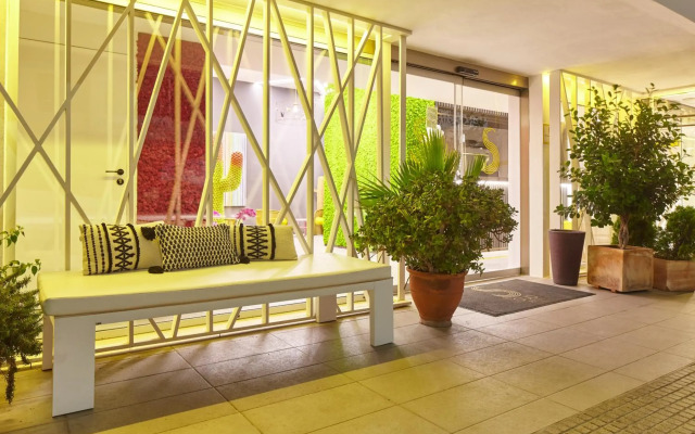 Sud Ibiza Suites