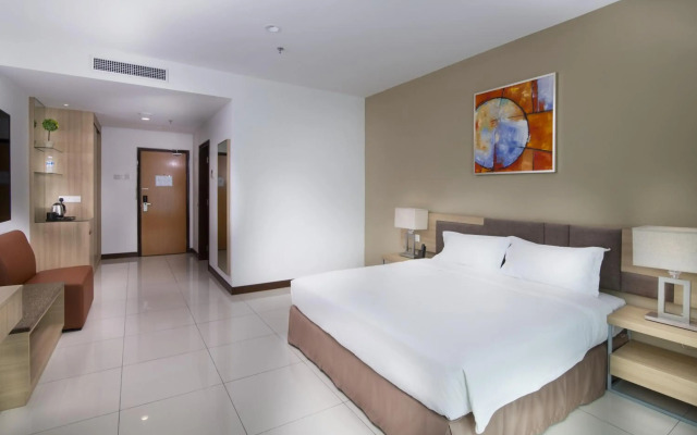 One Pacific Hotel & Serviced Apartments