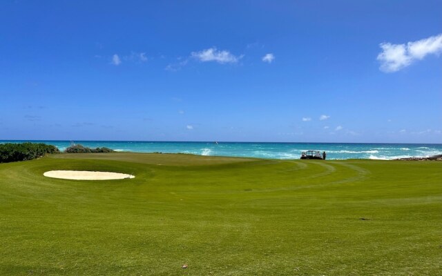 U-GO Punta Cana Cap Cana Frente al Mar