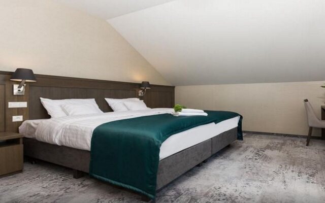 Hotel Szary Residence