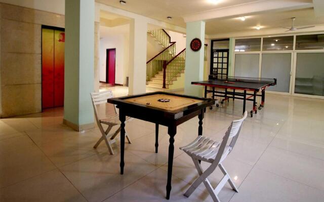 OYO 8704 Hotel Good Care