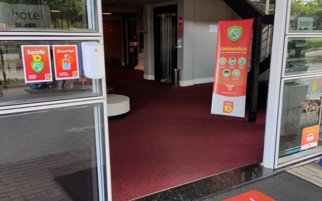 Hotel 10 Aparecida de Goiania