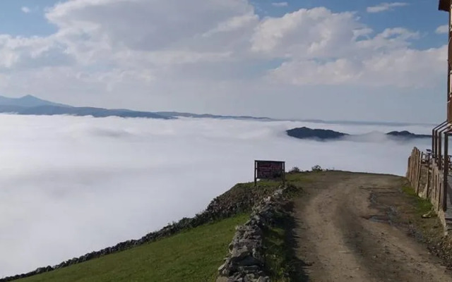 Migroras Otel & Restaurant - Karestel Yaylasi