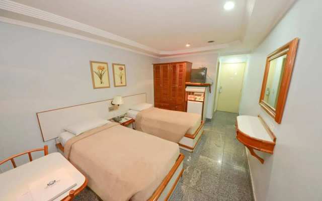 Regency Copacabana Hotel