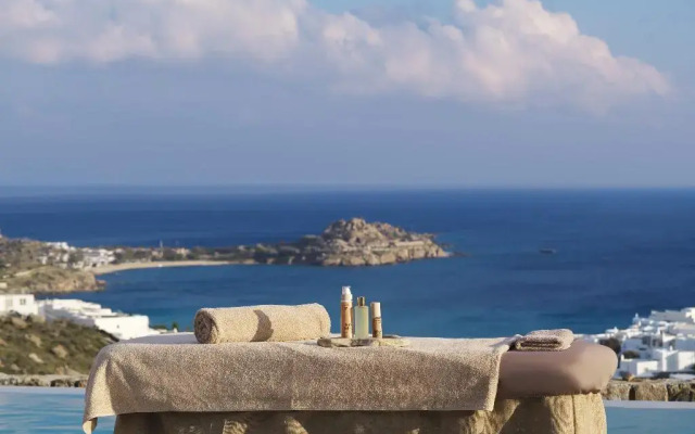 Ezio Bo Luxury Living
