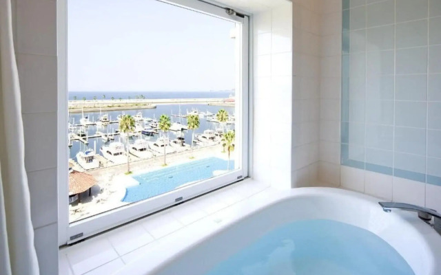 Wakayama Marina City Hotel