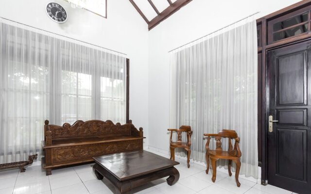 OYO 758 Rumah Leting Homestay