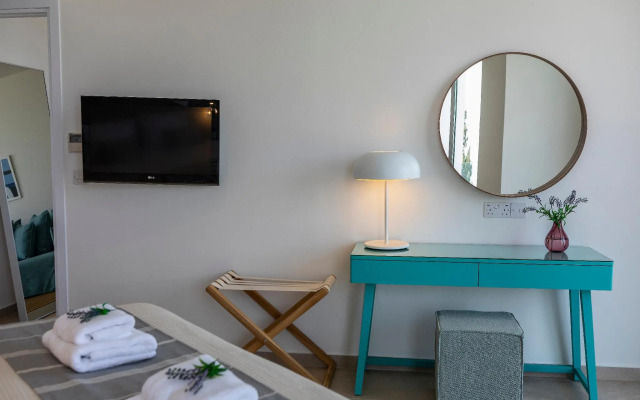 Leonardo Plaza Cypria Maris Beach Hotel & Spa