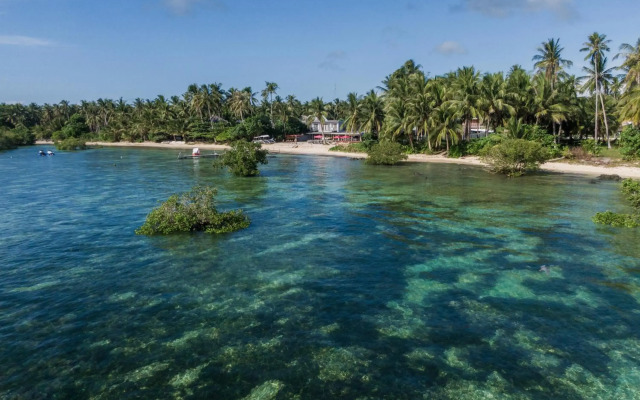 Reef Beach Resort