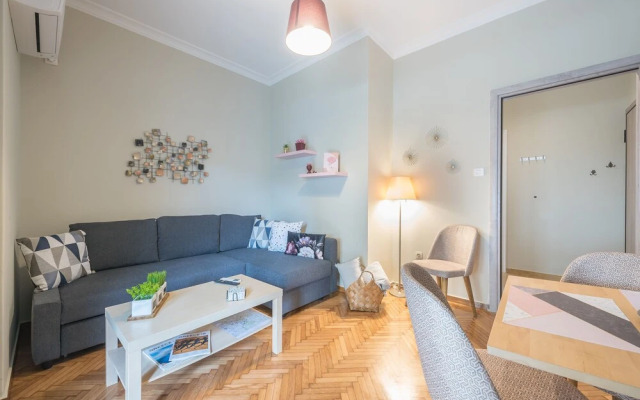 Supreme Suite with balcony by Cloudkeys